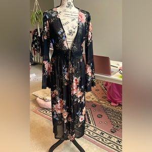 Lace & Crochet Cover Up / Robe by Rue21